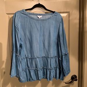 Casual denim blouse